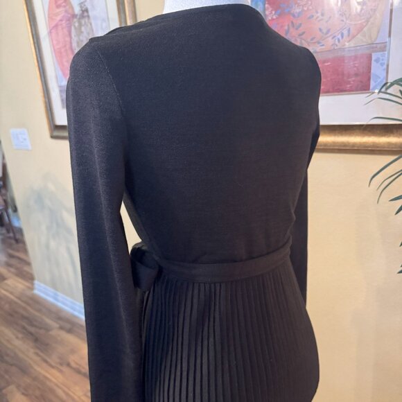 NWOT Mango Wrap Around Black Midi Dress - Picture 7 of 8